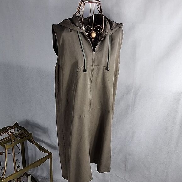 Sleeveless Rayon Blend Shift Dress Olive Green - Picture 10 of 10